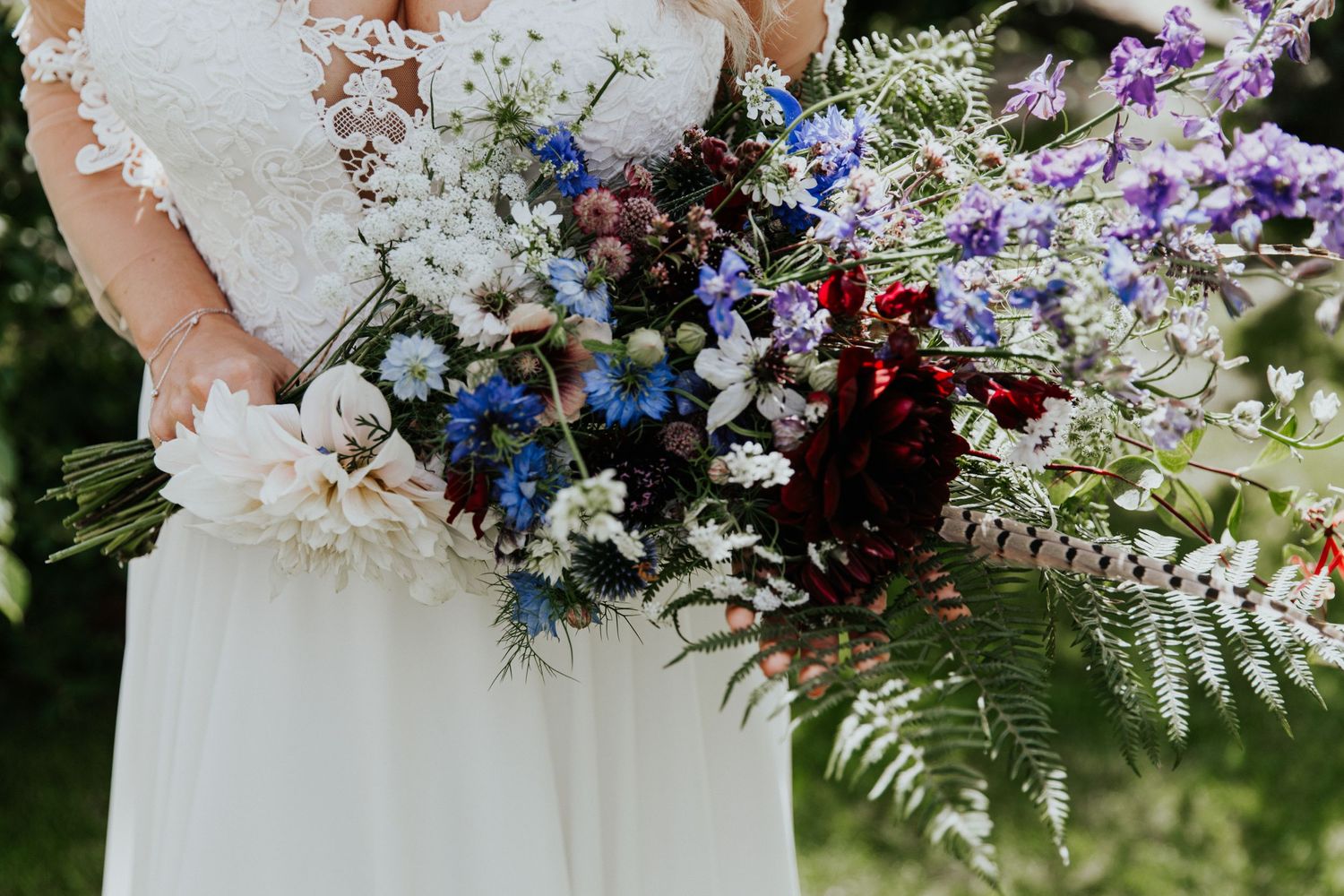 Tipi wedding in Somerset , Tithe Barn wedding in Pilton, wedding photographer in somerset
