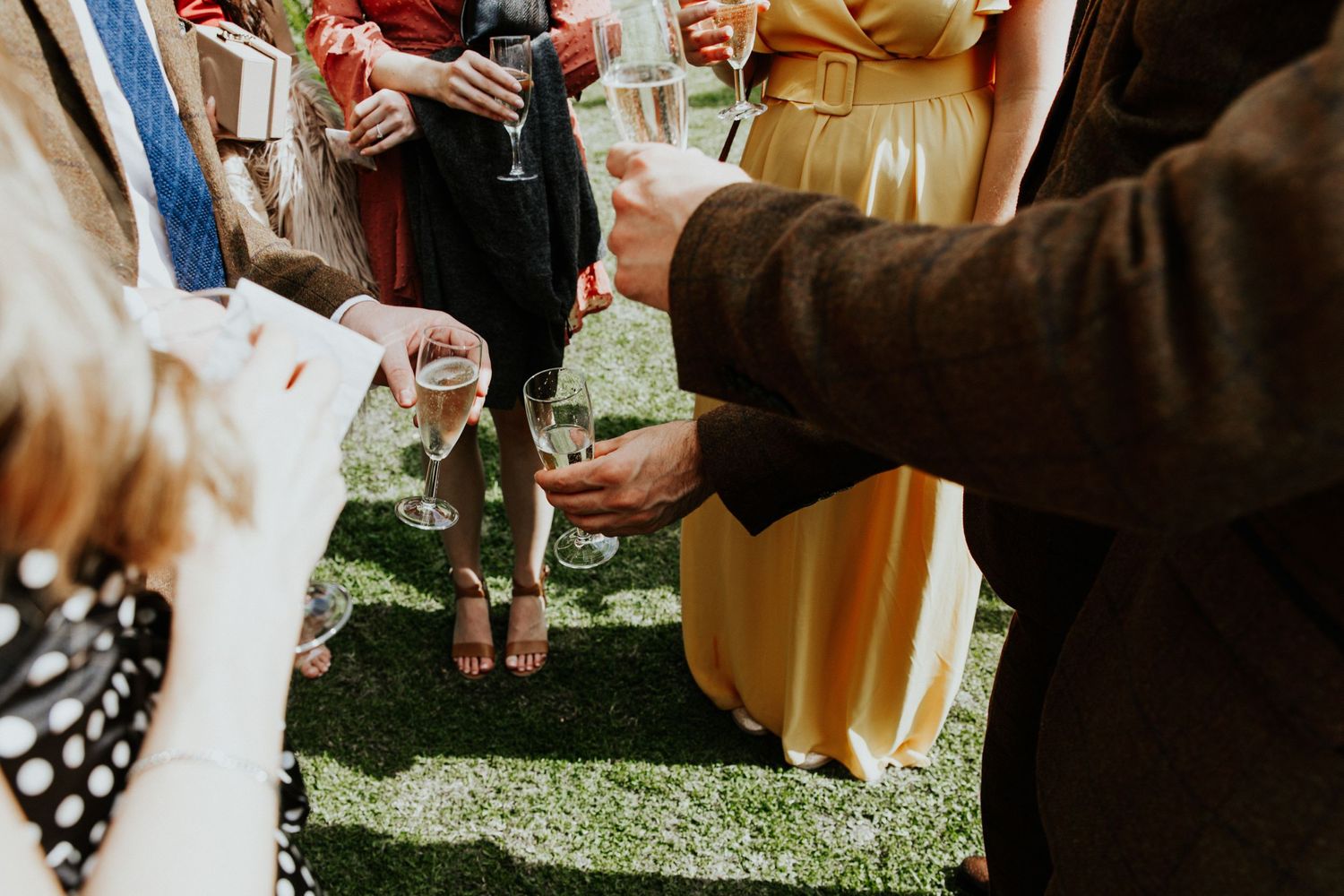 Tipi wedding in Somerset , Tithe Barn wedding in Pilton, wedding photographer in somerset