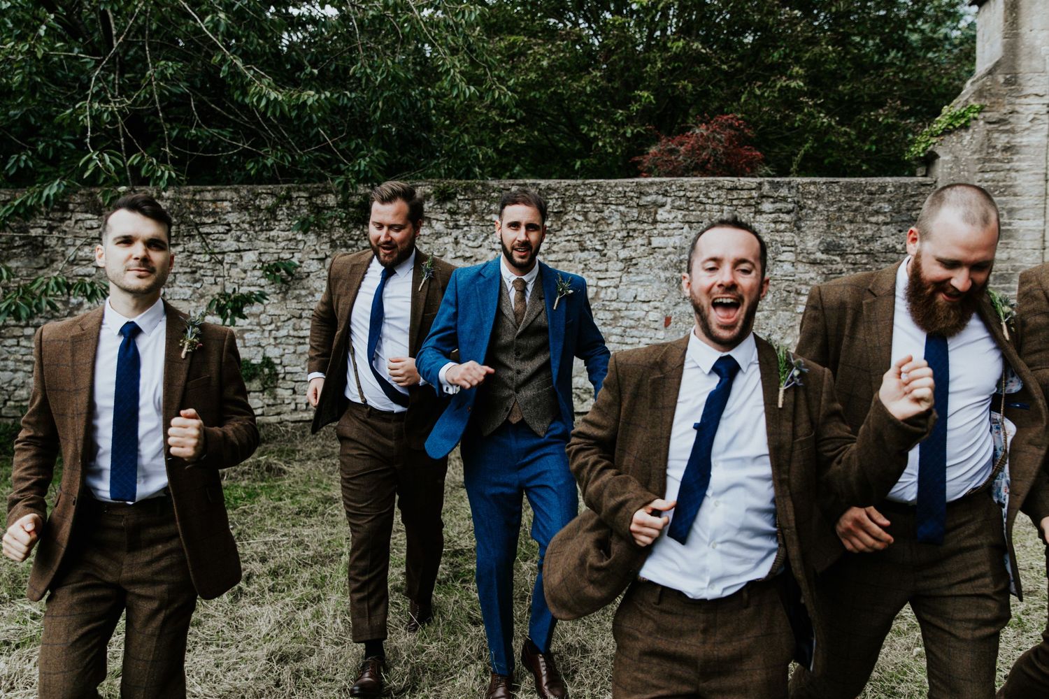 Tipi wedding in Somerset , Tithe Barn wedding in Pilton, wedding photographer in somerset