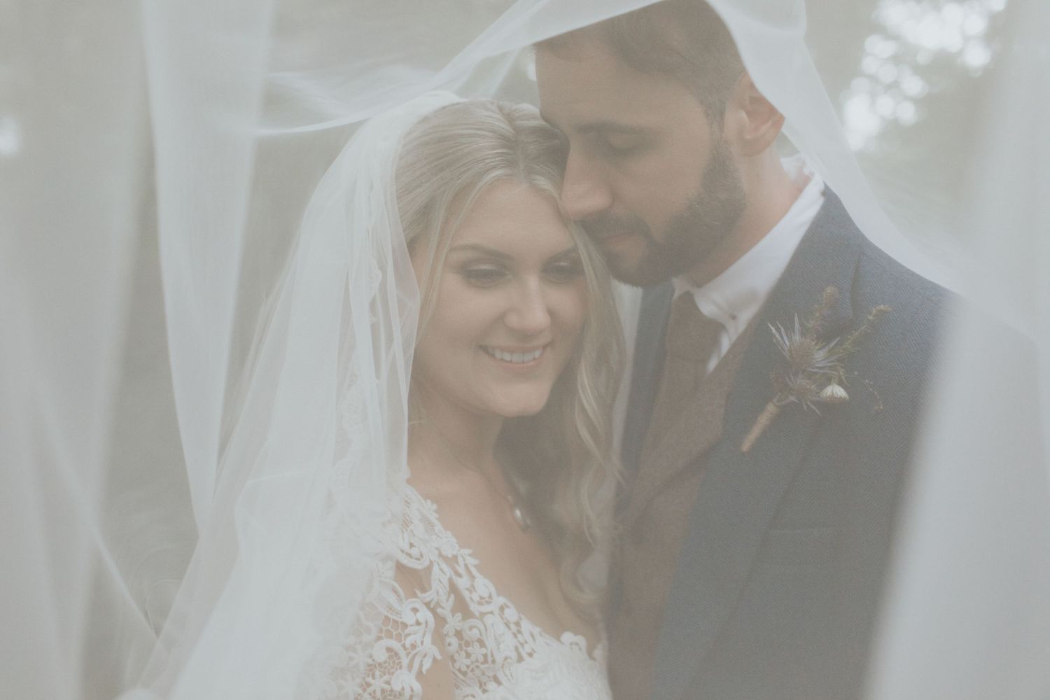 Tipi wedding in Somerset , Tithe Barn wedding in Pilton, wedding photographer in somerset