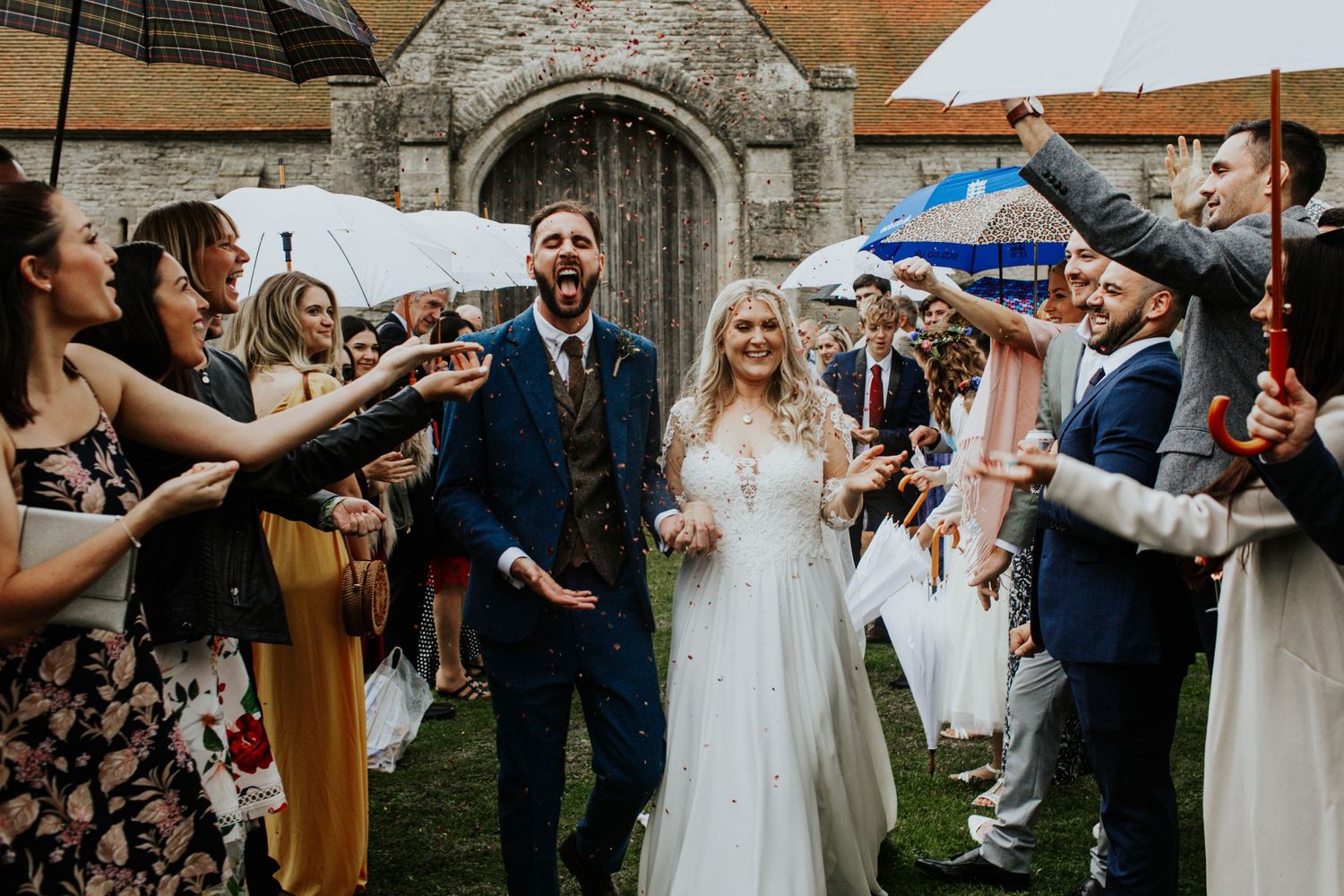 Tipi wedding in Somerset , Tithe Barn wedding in Pilton, wedding photographer in somerset