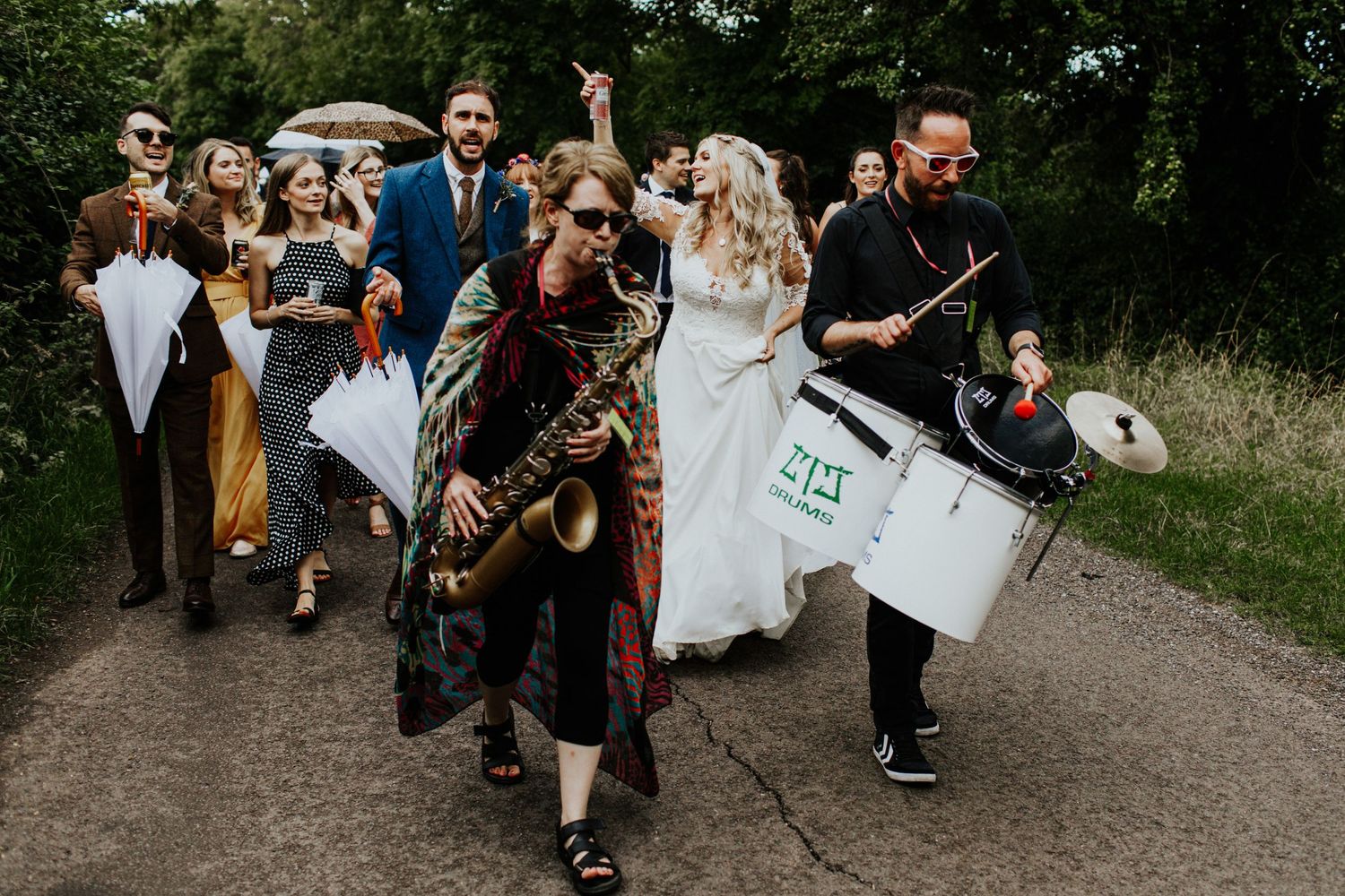 Tipi wedding in Somerset , Tithe Barn wedding in Pilton, wedding photographer in somerset
