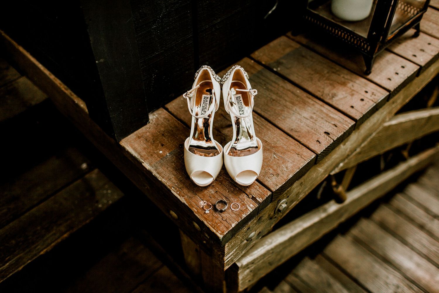 wedding day details shoes and rings
