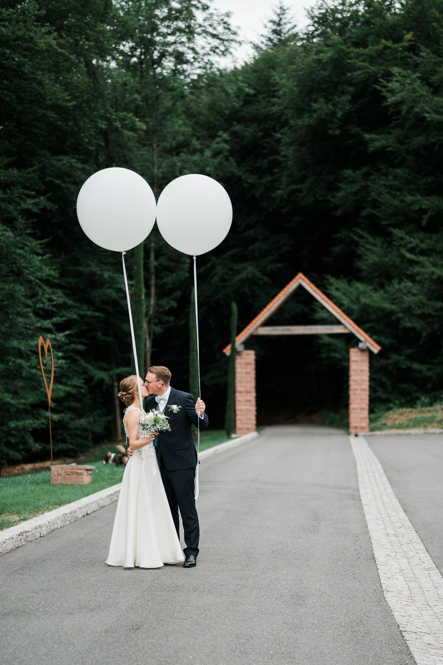 Hochzeitsbilder Hochzeitsfotograf Paarshooting Hochzeit herrundfrauk Hoher Darsberg