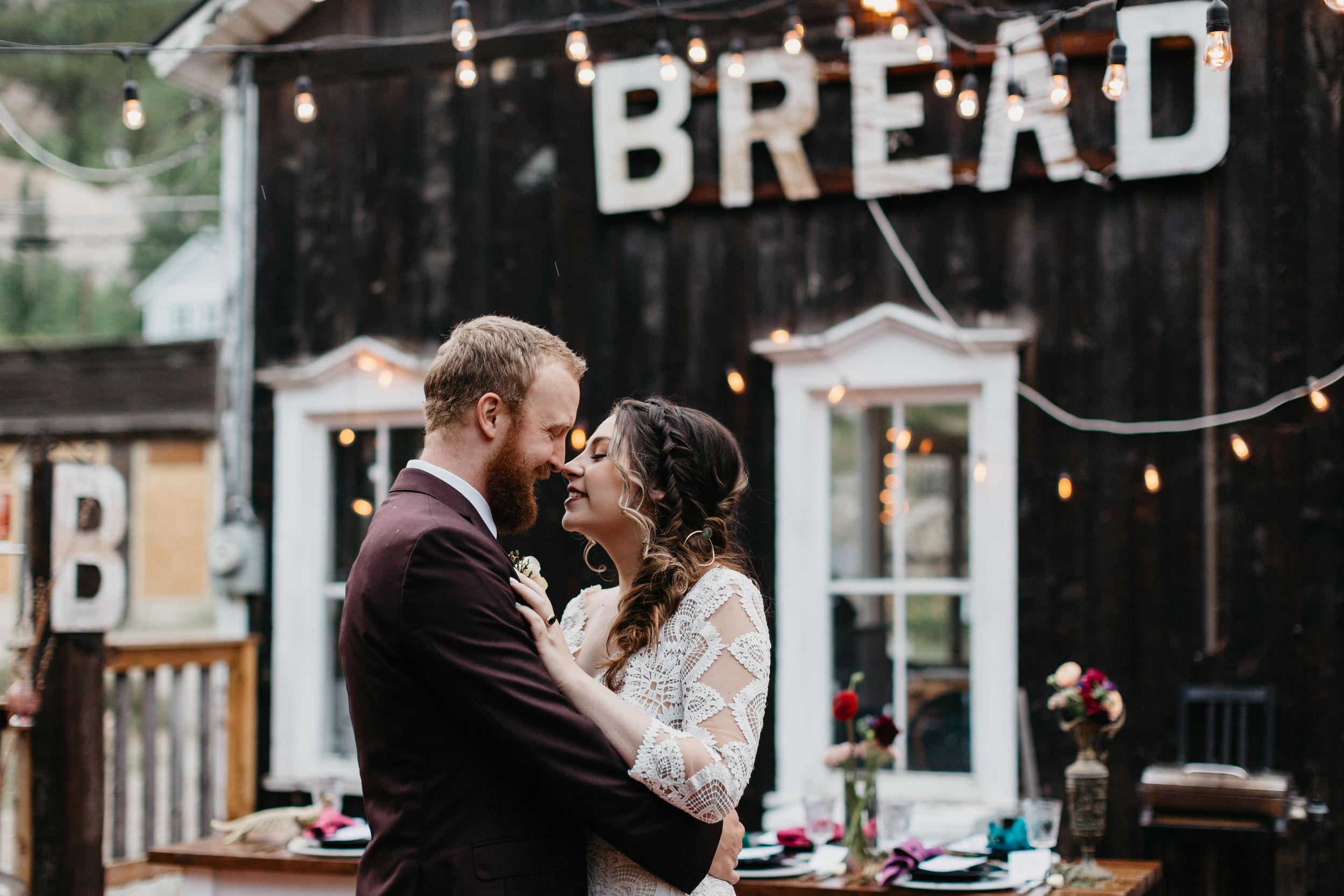 Best Colorado wedding photographer boho