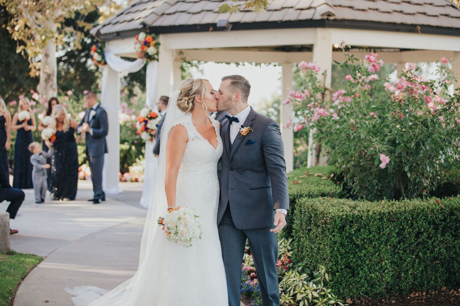 Married Kiss