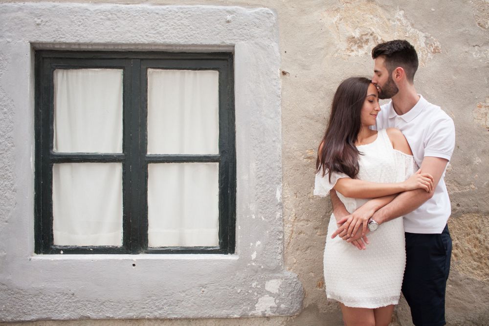 Bride and groom engagement session. Sessão pré-casamento na Foz do Douro. Sessão solteiros Porto