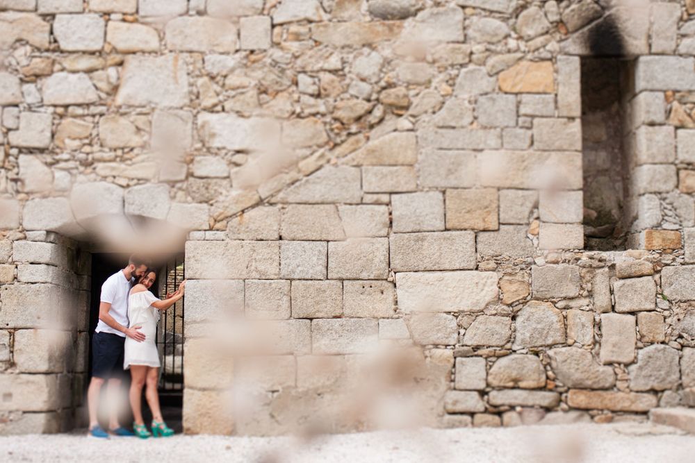 Bride and groom engagement session. Sessão pré-casamento na Foz do Douro. Sessão solteiros Porto