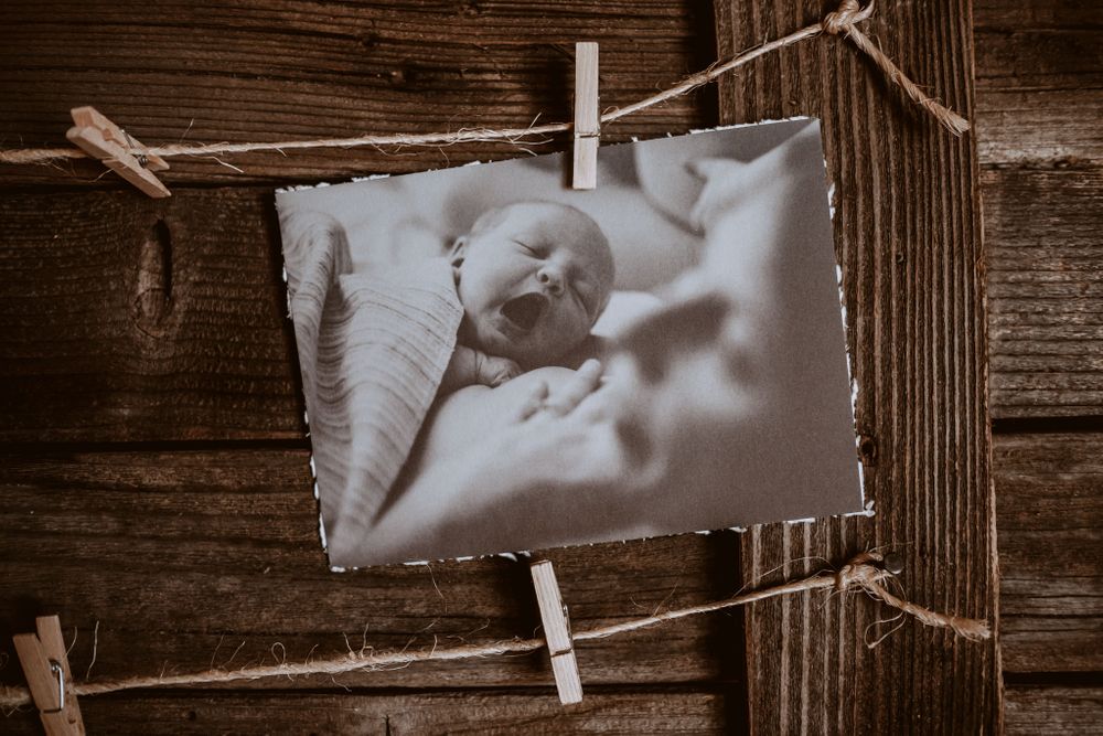 pallet board photo frames