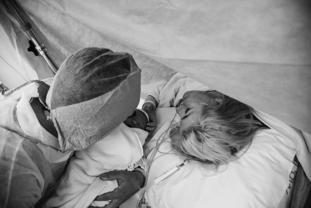 cheyenne wyoming birth photographer, fort collins birth photographer, home birth photographer in fort collins colorado