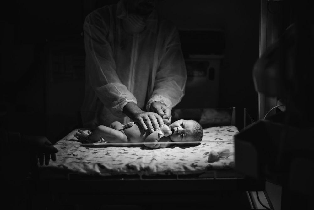 cheyenne wyoming birth photographer, fort collins birth photographer, home birth photographer in fort collins colorado