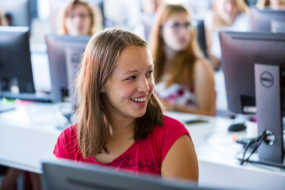 czechitas letni skola evka neuman evenue zeny do it