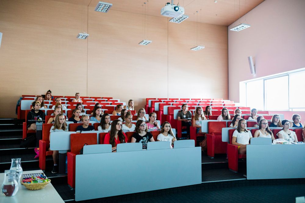 czechitas letni skola evka neuman evenue zeny do it