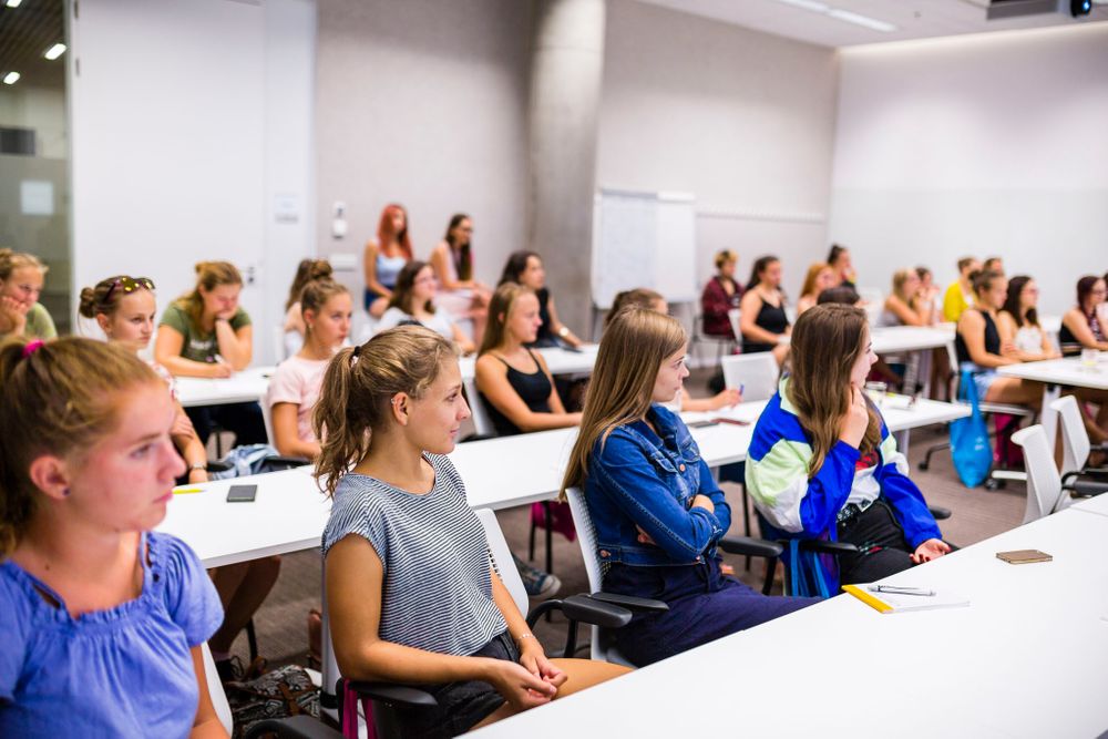 czechitas letni skola evka neuman evenue zeny do it