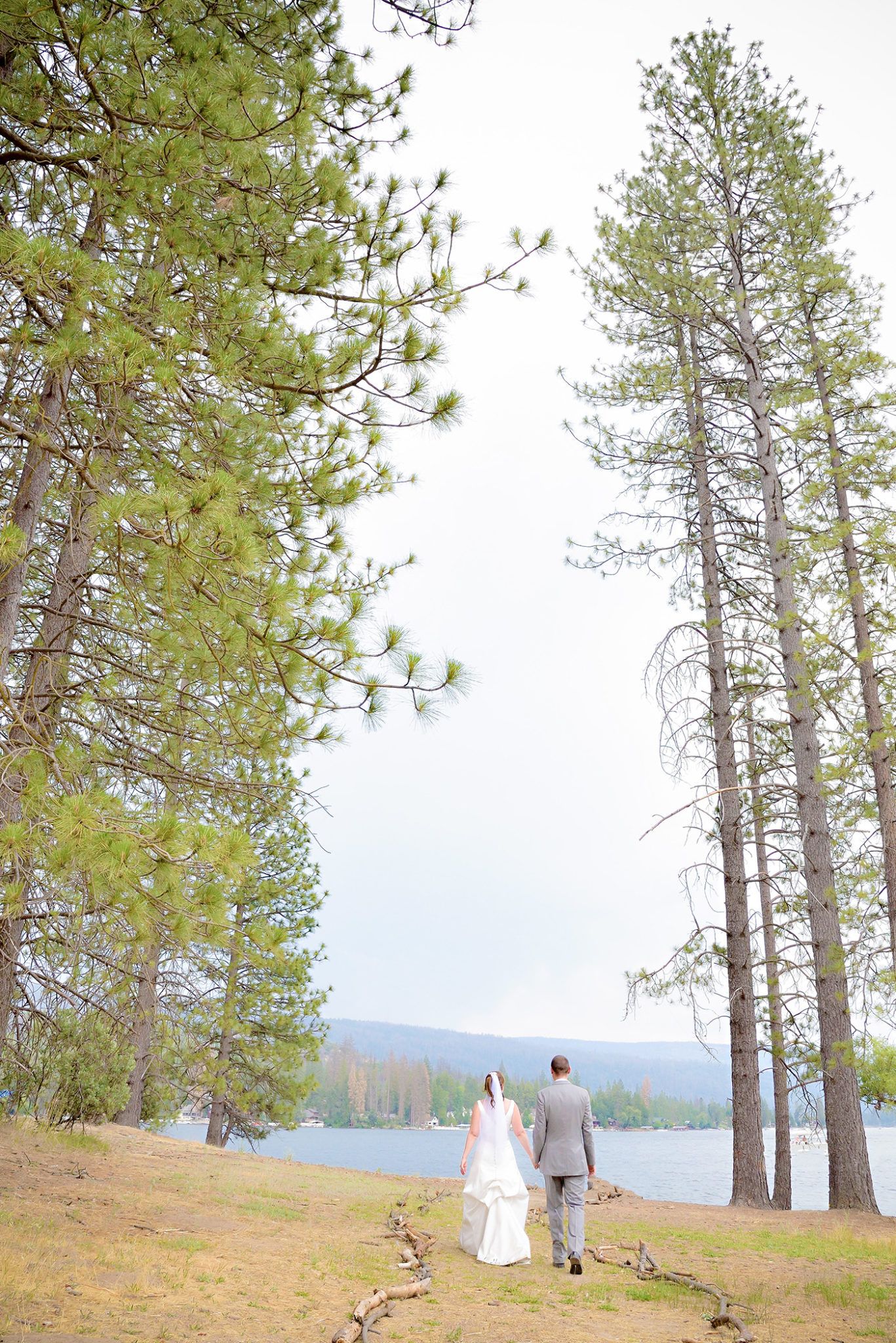 bass lake California destination wedding