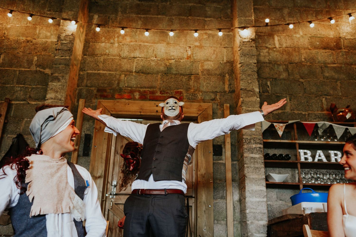 court farm wedding