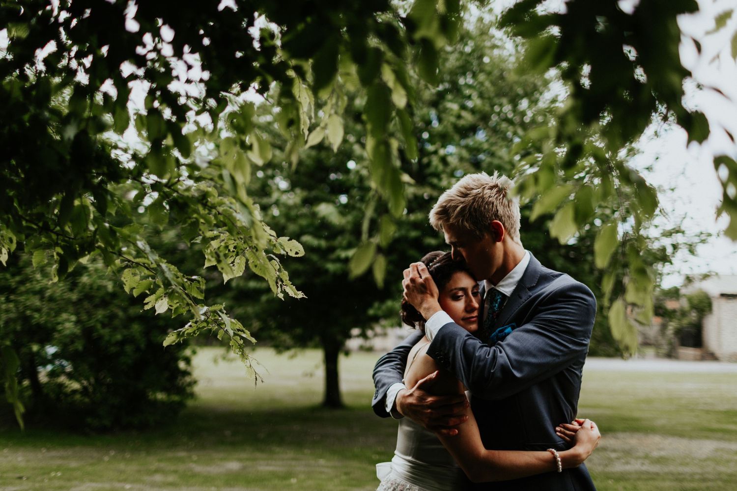 court farm wedding photography