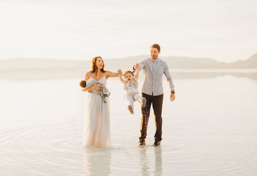 Utah Wedding Photographer, bonneville salt flats, moody wedding photographer, olive avenue photo