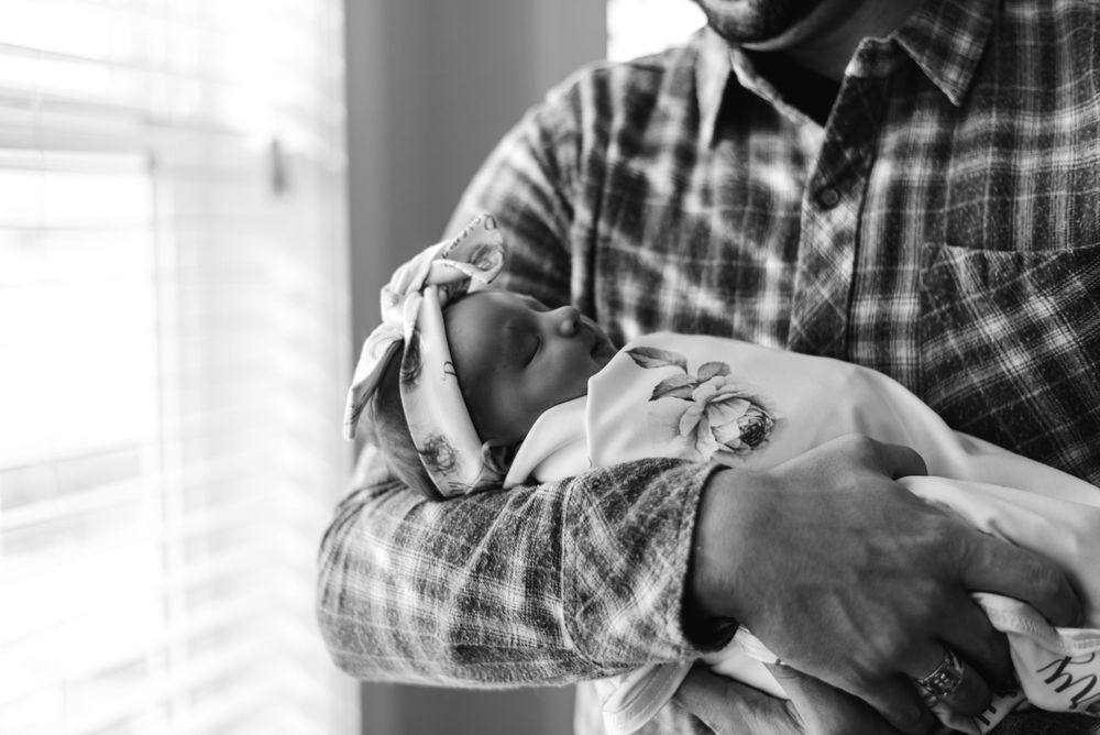 fresh 48 newborn photographer in fort collins colorado, lifestyle newborn photographer in fort collins, newborn photos