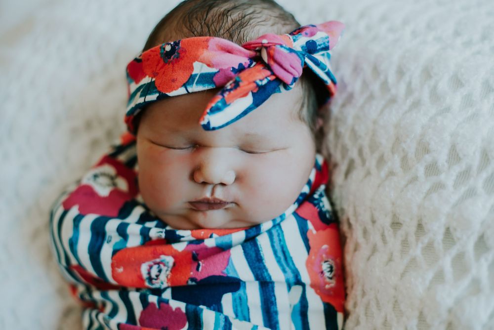 fresh 48 newborn photographer in fort collins colorado, lifestyle newborn photographer in fort collins, newborn photos