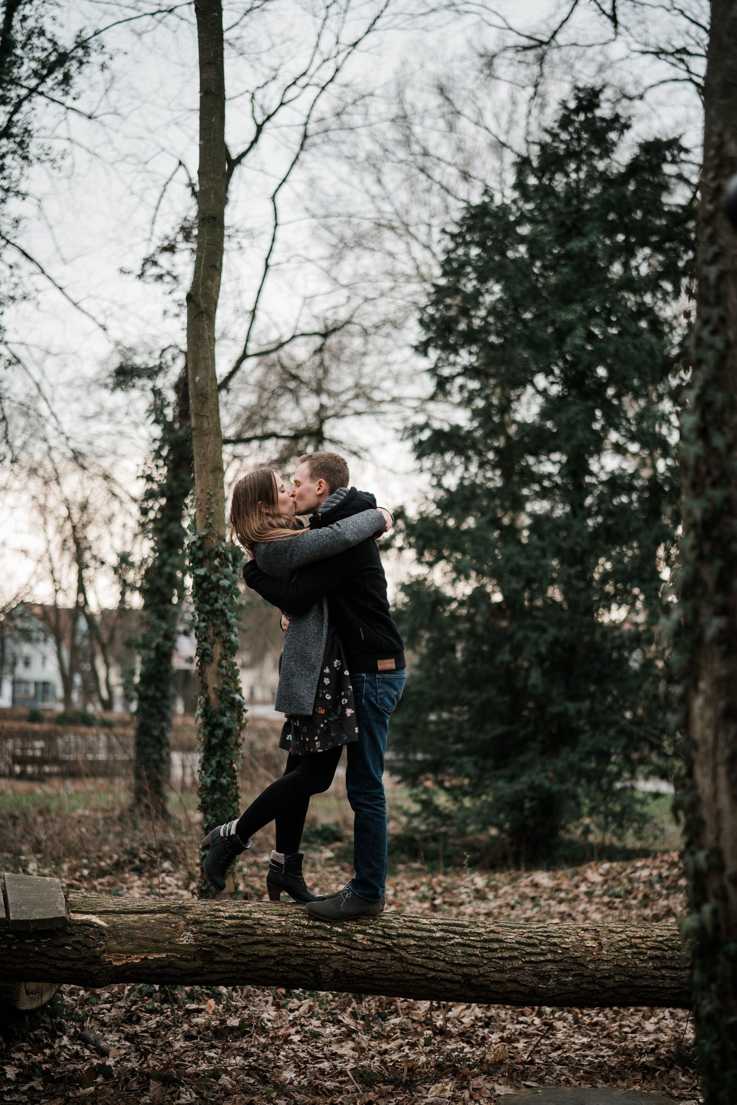 Verlobungsshooting Hochzeitsfotograf Mönchengladbach herrundfrauk