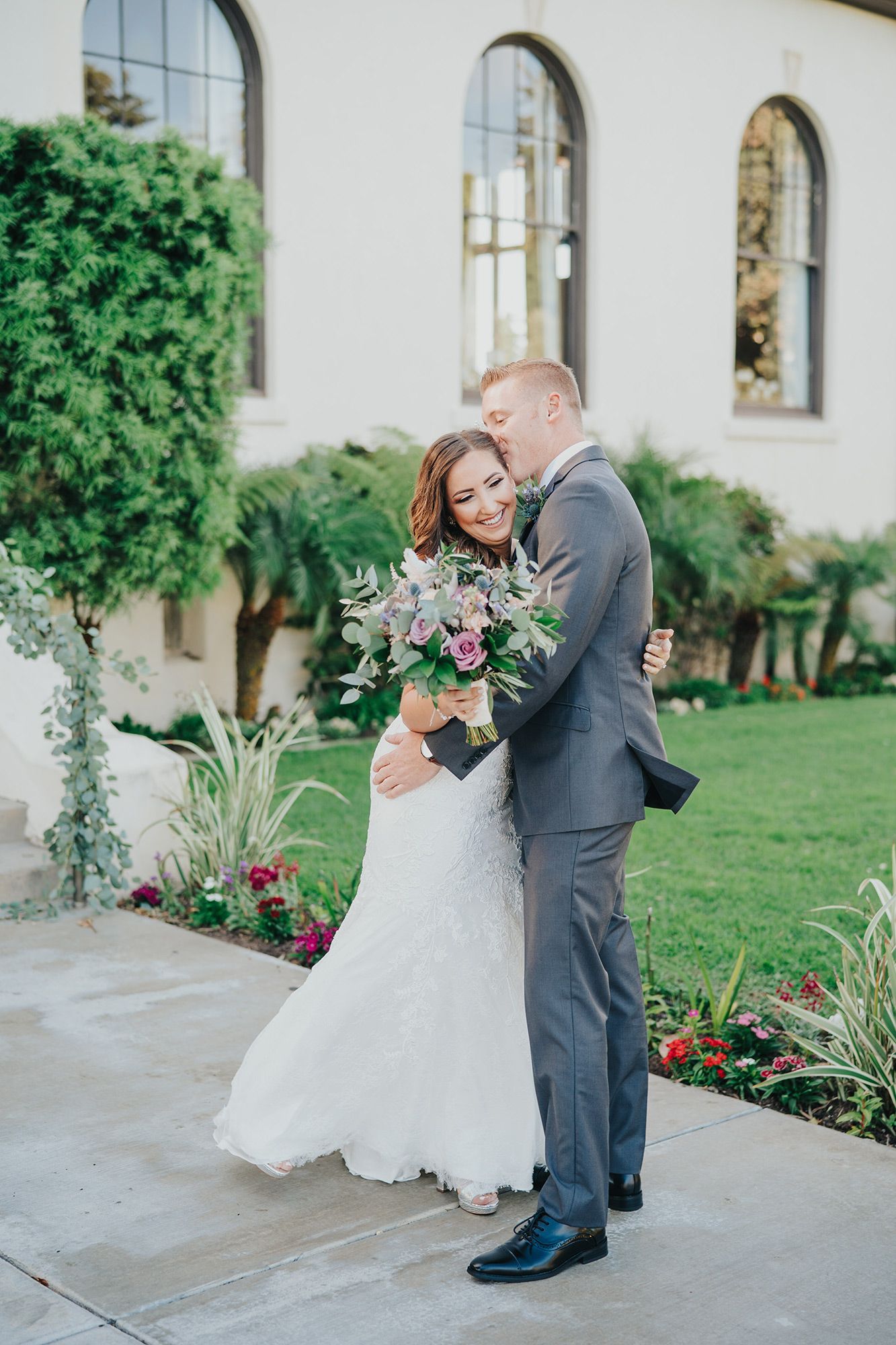 First Look Kiss