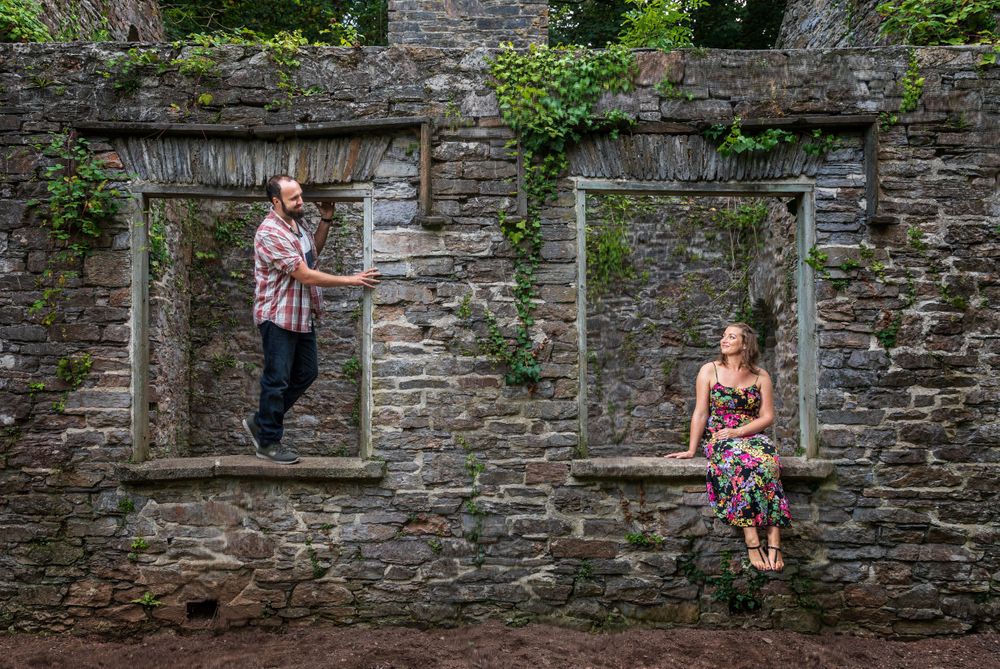 portrait photographer, couples, engagement, outdoor photos, best photographer, Devon, Cornwall, South West