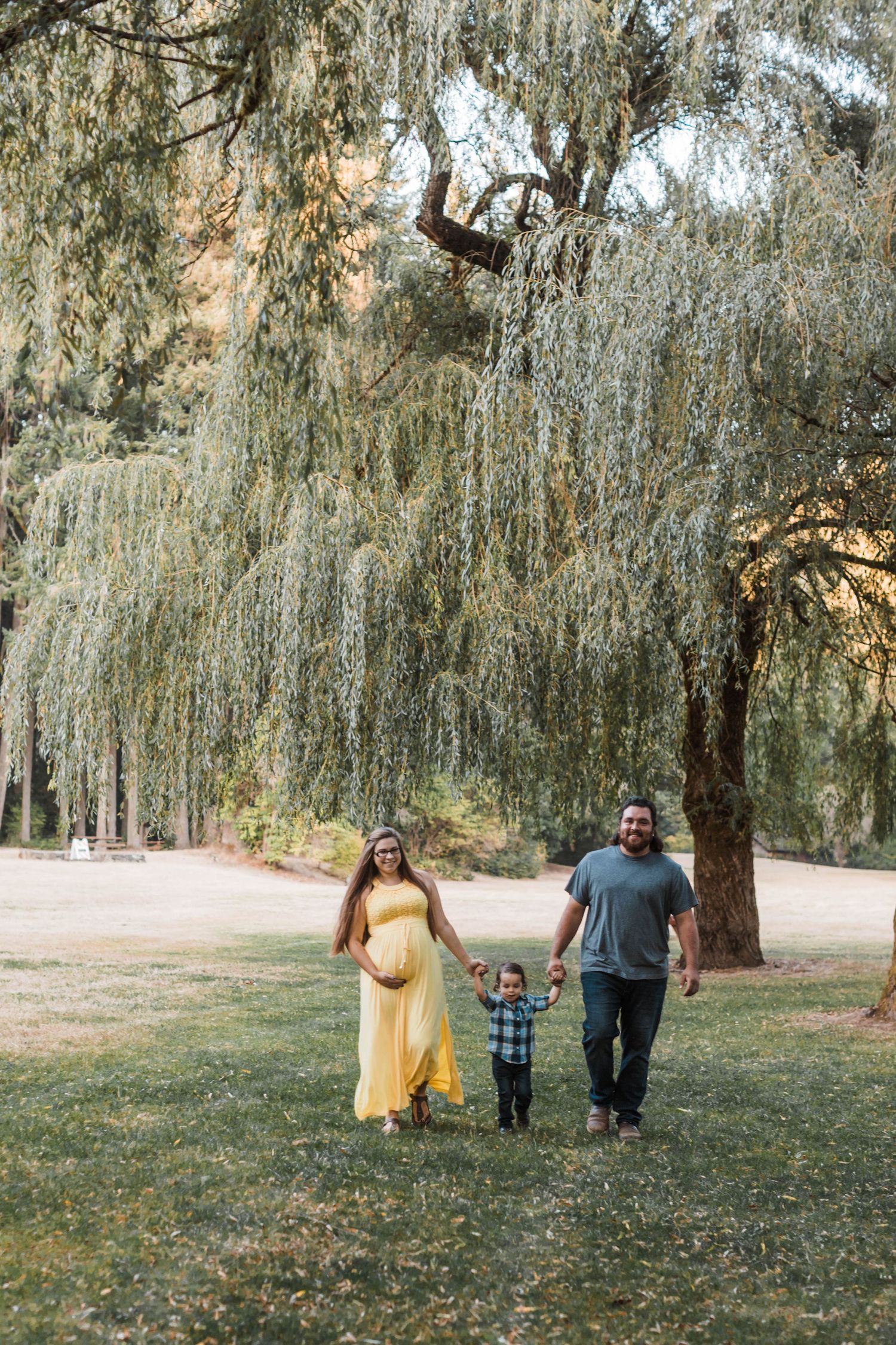 Maternity Photography at Lewisville Park