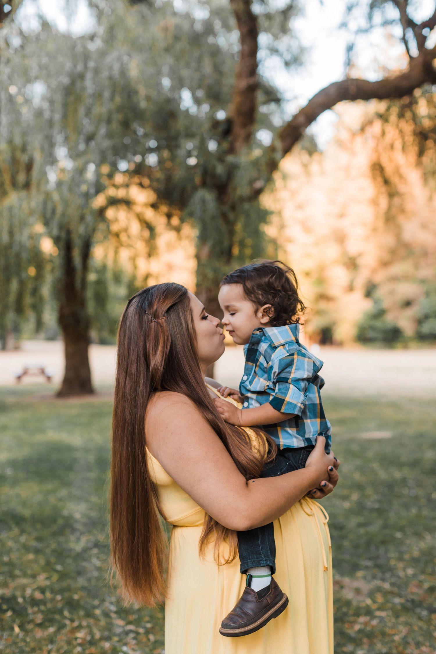 Maternity Photography at Lewisville Park