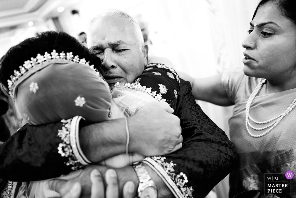 top wedding photo award winning