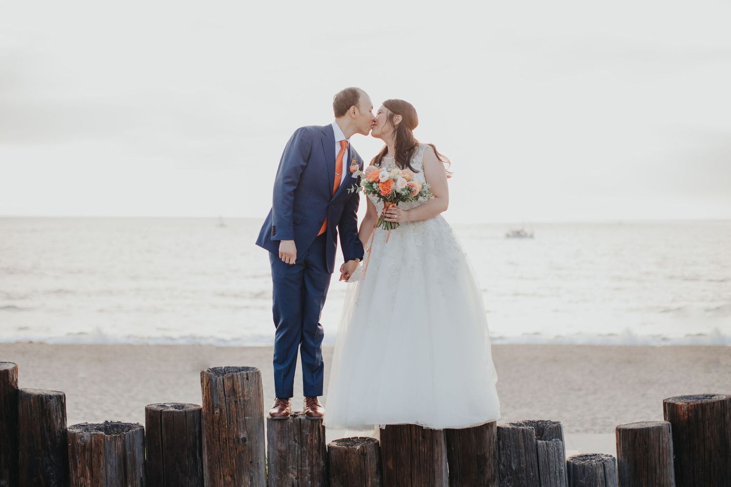 bride and groom sunset kiss redondo beach historic library