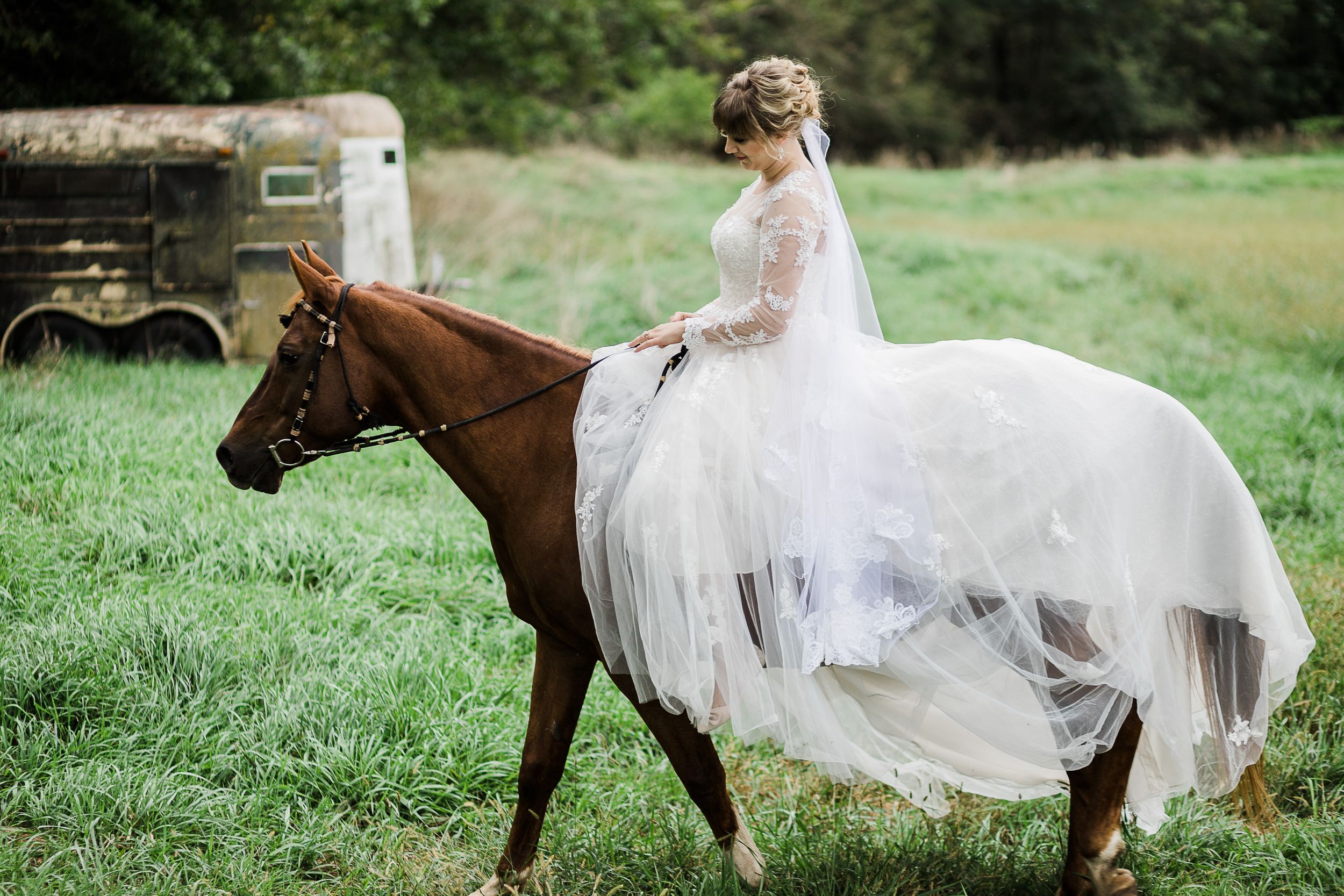 Bride on horseback by Hudson Valley wedding photographer