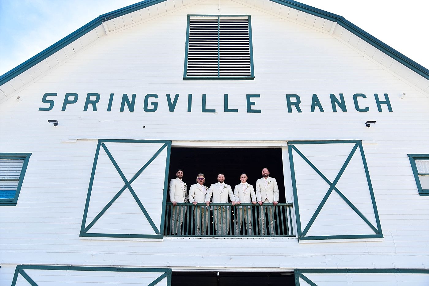 Springville Central Valley california barn wedding