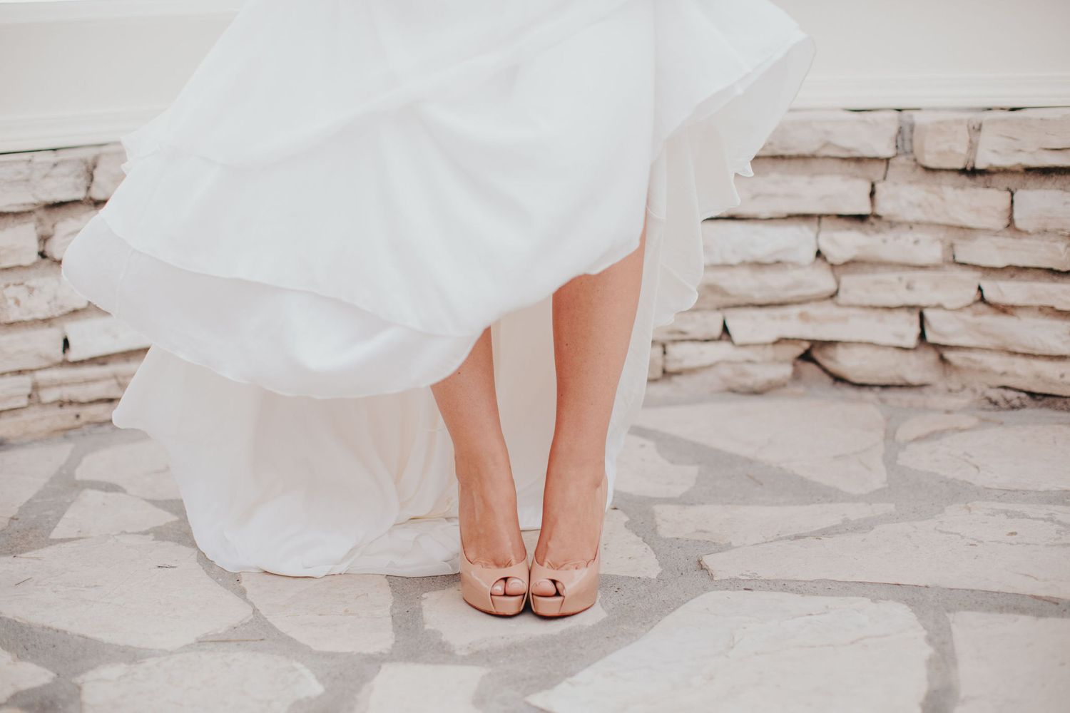 brides shoes at la venta inn