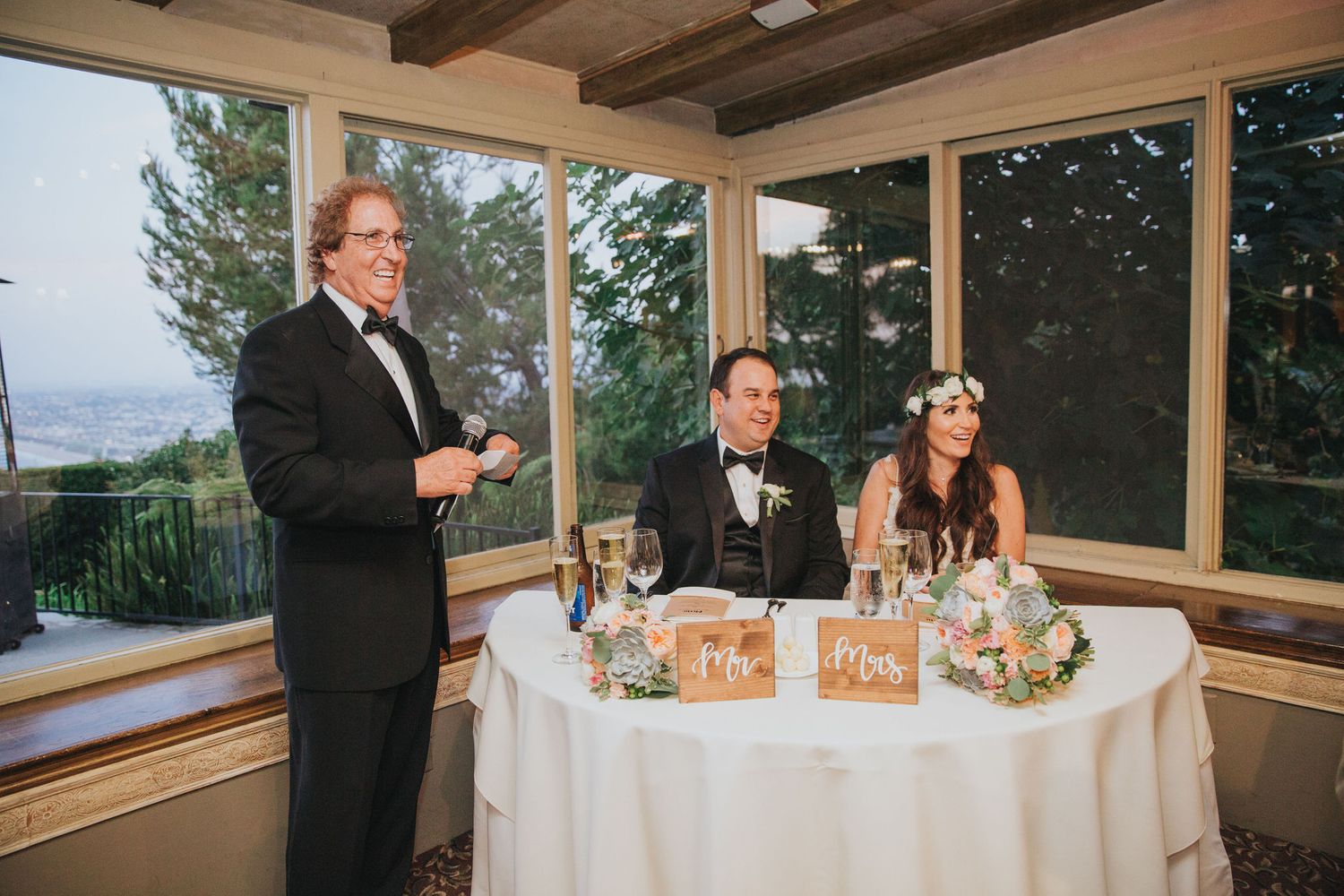 wedding toasts at la venta inn