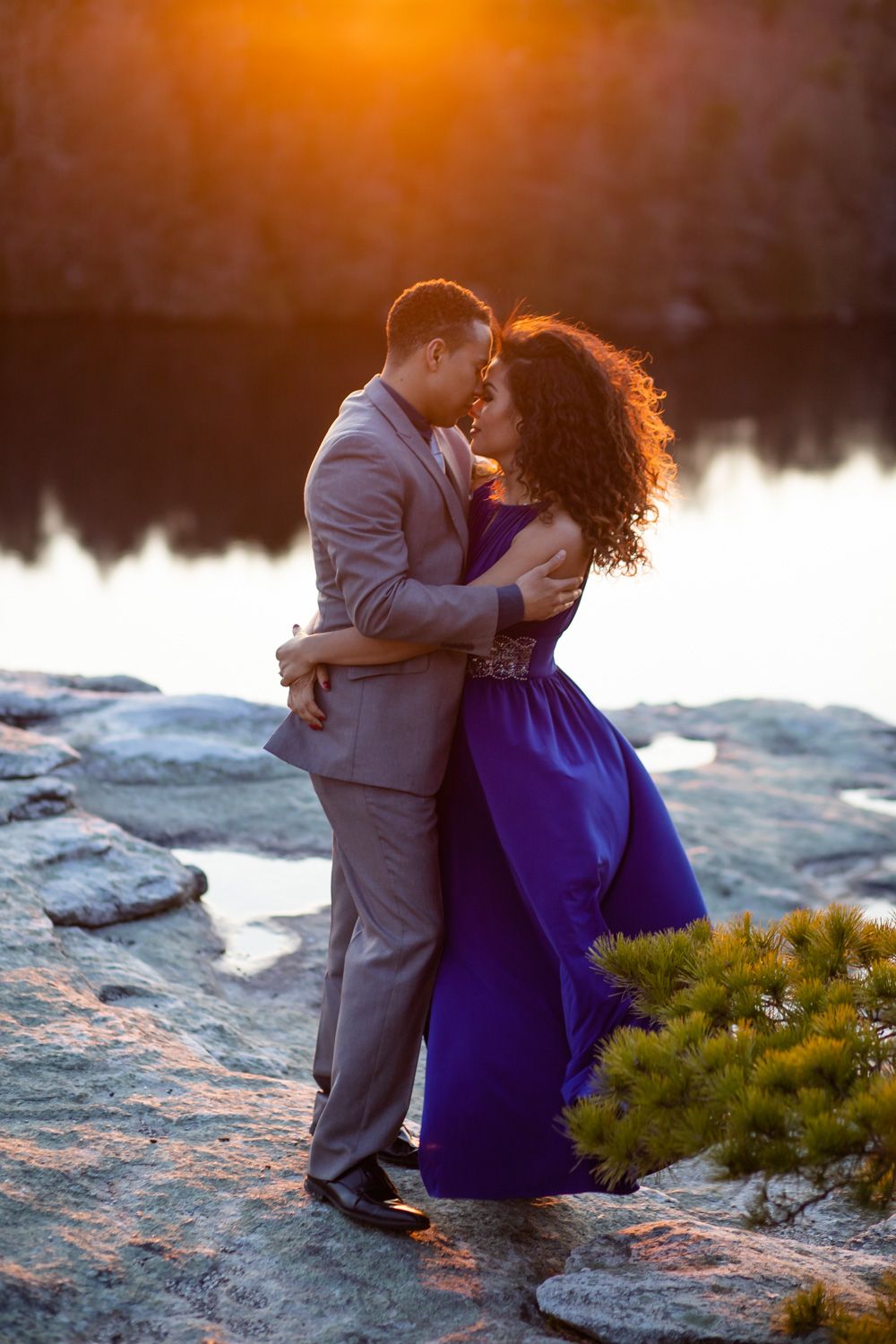 Minnewaska State Park engagement photos at sunset