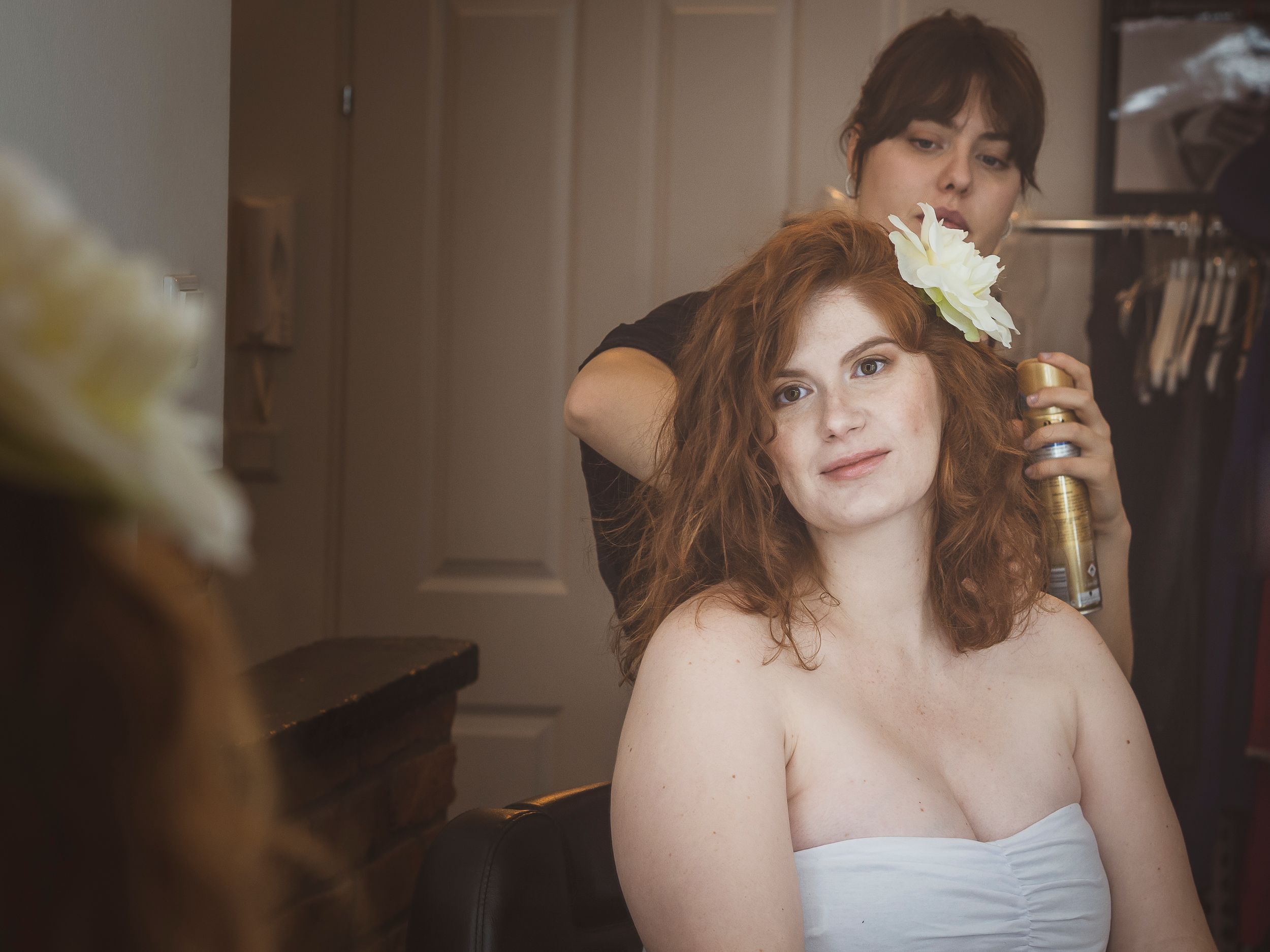 Maternity photo shooting with Hair and Makeup in Vienna