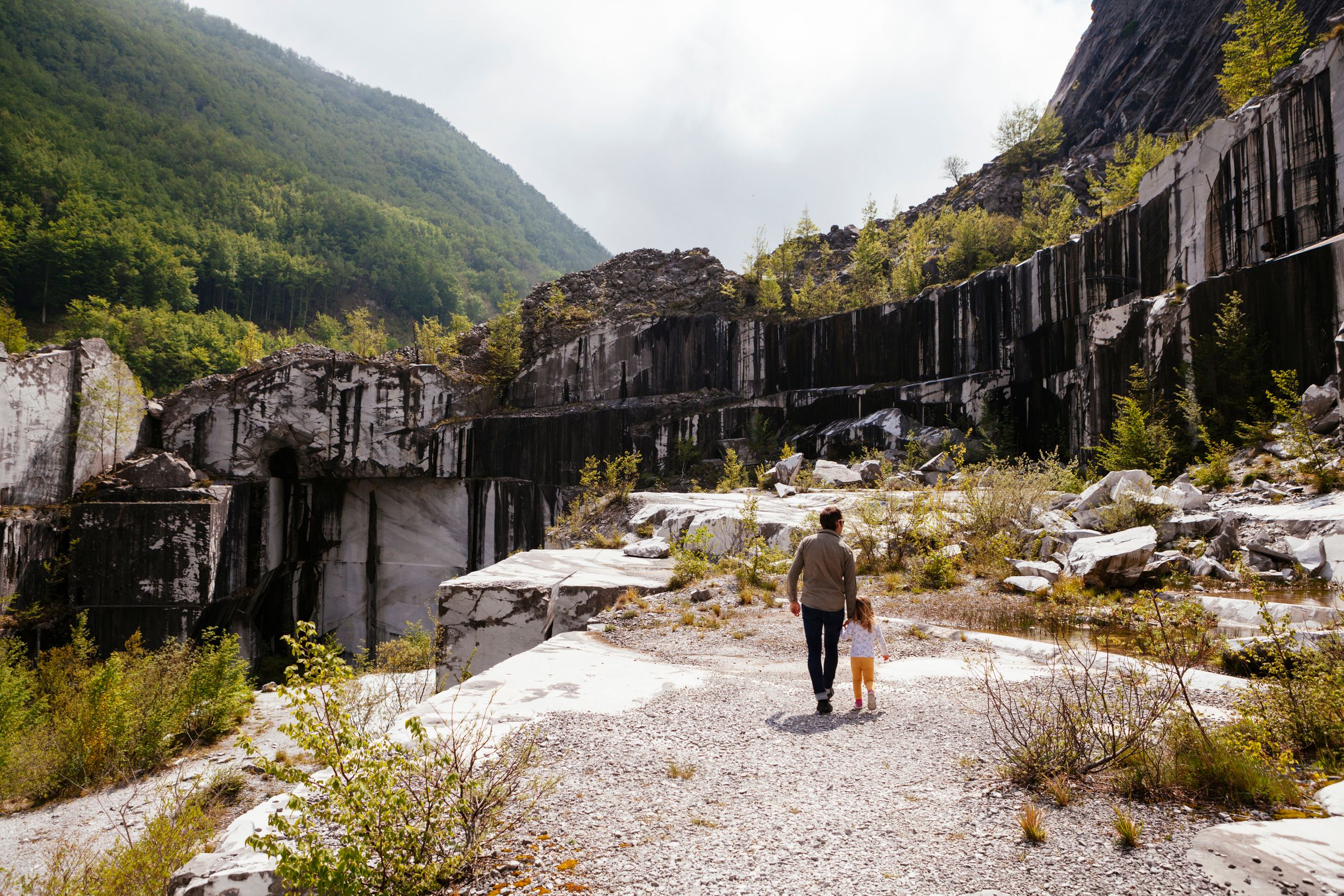 exploring with kids in Northern Tuscany