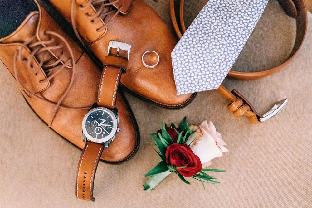 Groom Accessories