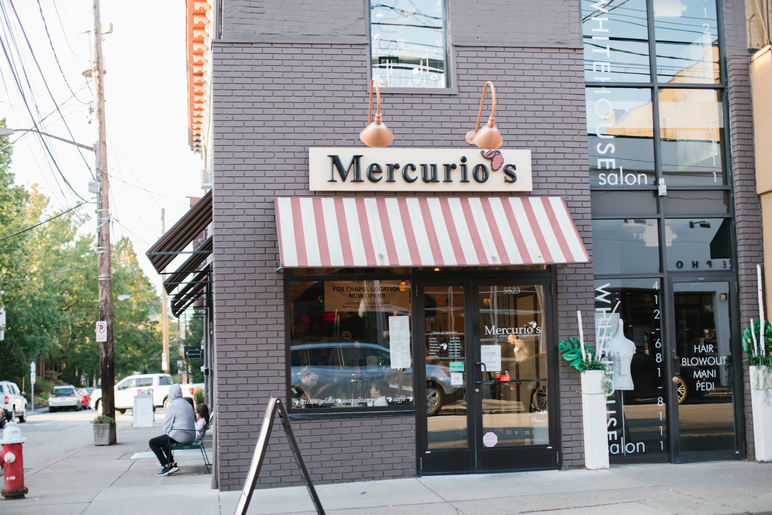 mercurios pizza restaurant in pittsburgh exterior