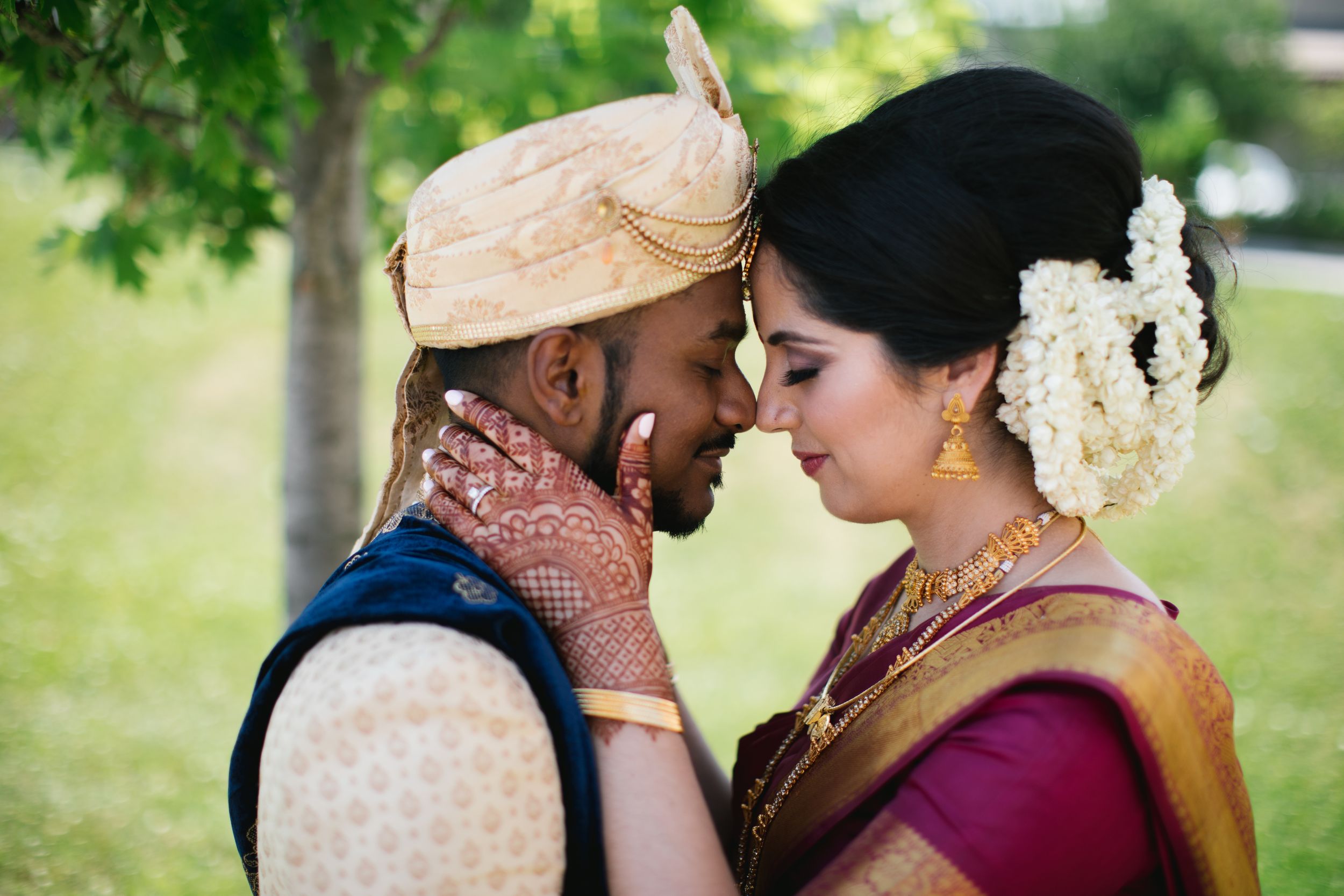 bride and groom outside hindu mehndi