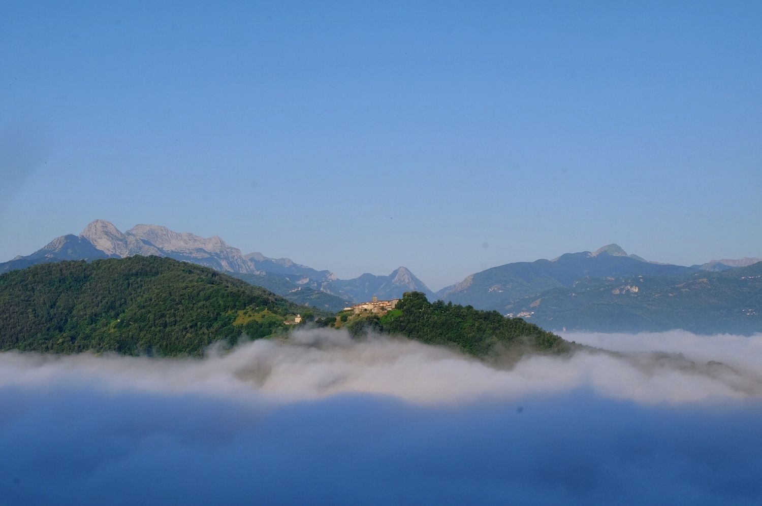 clouds hang low in the Serchio valley