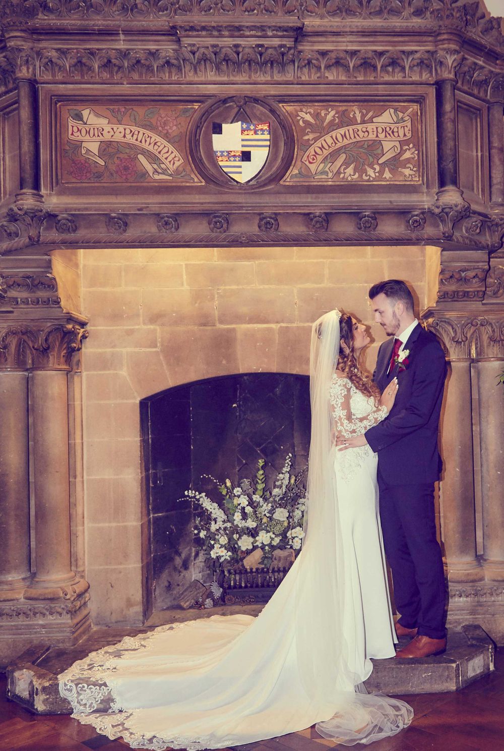 Photo of harry and georgina kissing
